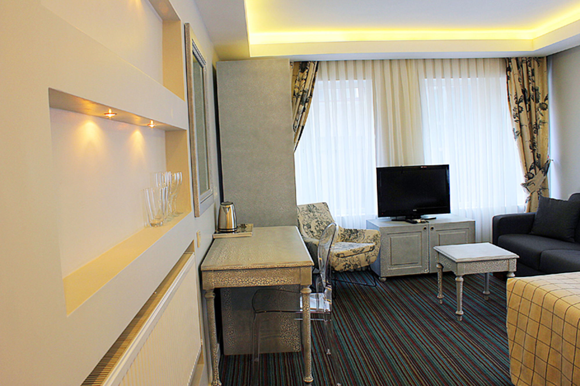ซานตา ลูเซีย สวีทส์ Hotel อิสตันบูล ภายนอก รูปภาพ