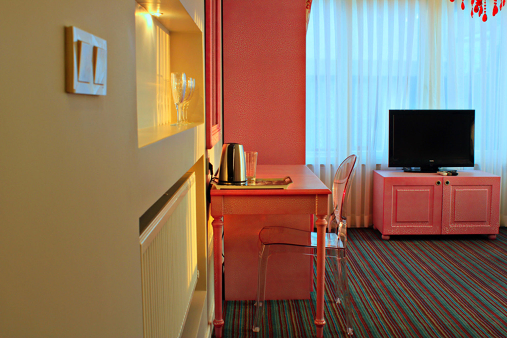 ซานตา ลูเซีย สวีทส์ Hotel อิสตันบูล ภายนอก รูปภาพ