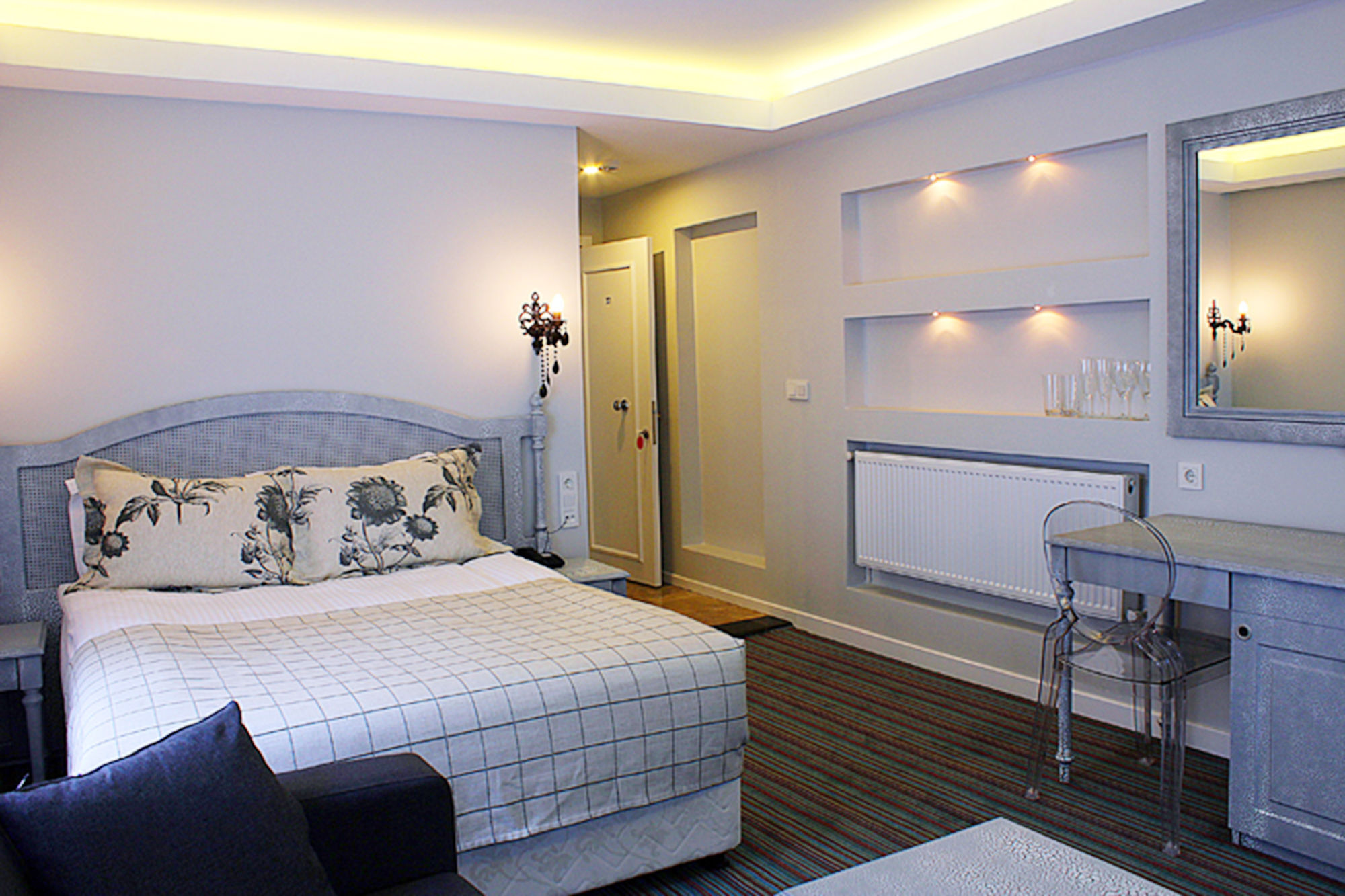 ซานตา ลูเซีย สวีทส์ Hotel อิสตันบูล ภายนอก รูปภาพ